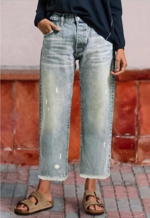 Retro Cropped Straight Jeans